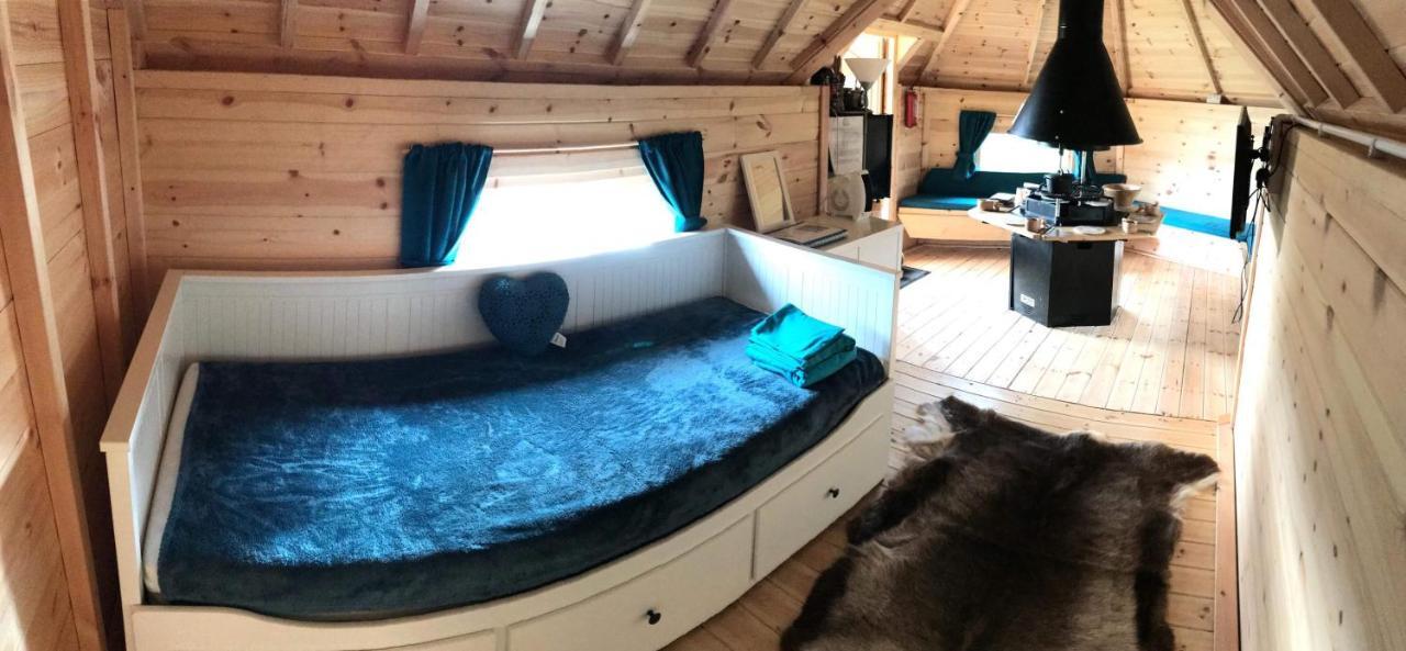Elton Barn Fishery & Retreat Nottingham Exteriör bild